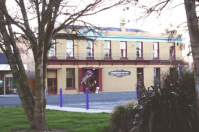 The Lumsden Hotel